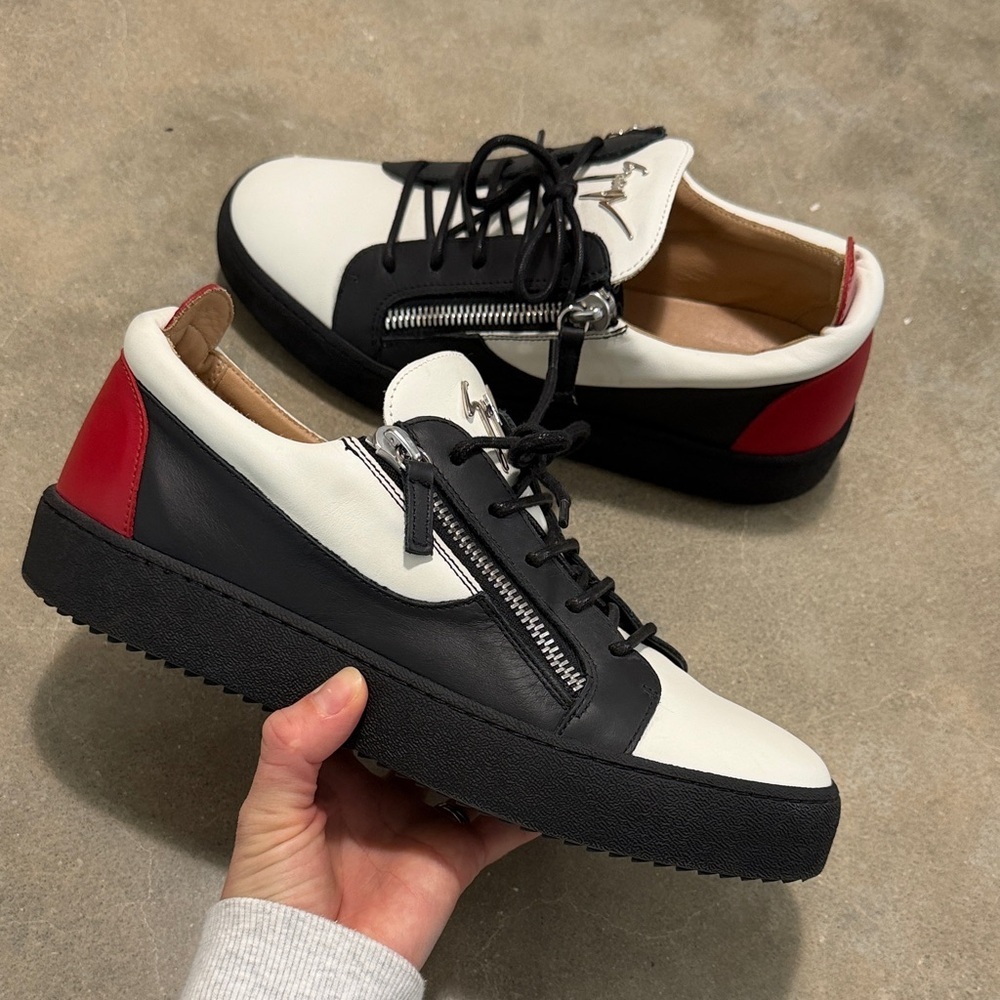 Giuseppe Zanotti Maylondon Leather Low-Top Sneakers Red, Black and White - Picture 9 of 10
